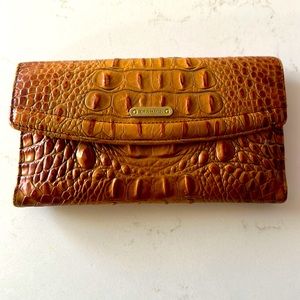 Brahmin Wallet